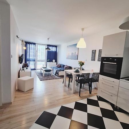 Apartament Centrum Jana Pawła II Varsóvia Exterior foto